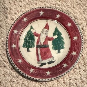 Market Place Festive Folk Art Santa Holiday Plate - Red and Green